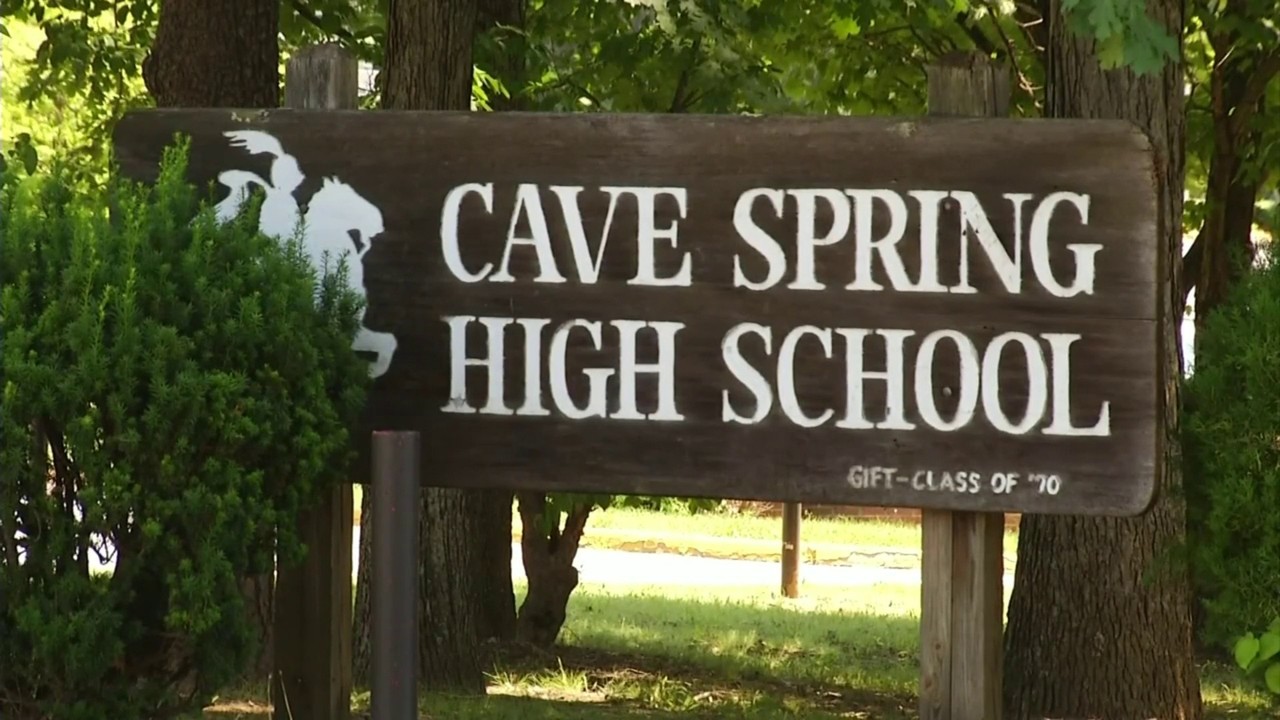 Roanoke County superintendent promises clean Cave Spring High...